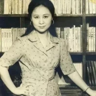 高娓娓:琼瑶,把生命撞进感情里的女子