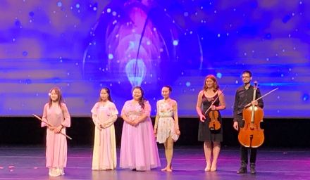 高娓娓:“流彩花韵——梁坤钿舞蹈专场演出”隆重亮相纽约林肯中心