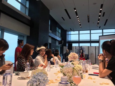 《闻香识女人》线下沙龙:香约·别漾人生,讲述你我故事