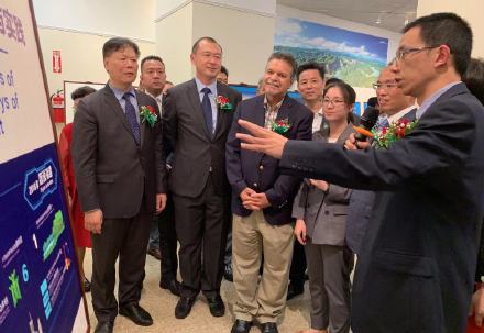 高娓娓:“魅力福建兴业热土”图片展在美国纽约曼哈顿隆重开幕